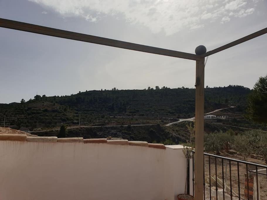 Casa Arriba Village House In Zarra Exterior photo