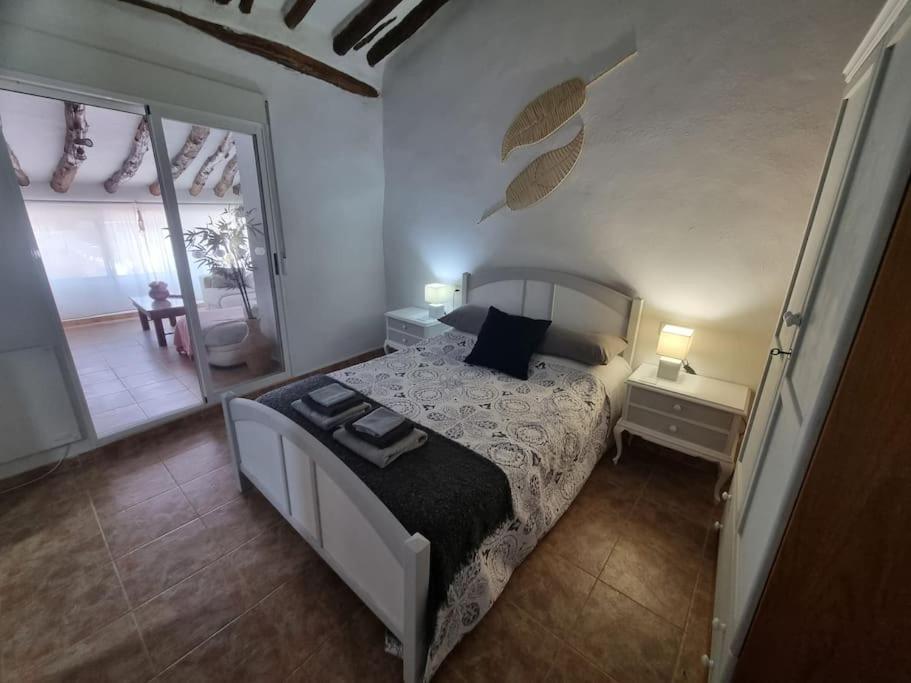 Casa Arriba Village House In Zarra Exterior photo